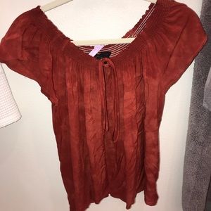 off the shoulder, burnt orange top!